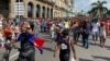 Manifestación pacífica contra el régimen comunista frente al Capitolio Nacional de Cuba el pasado 11 de julio de 2021.