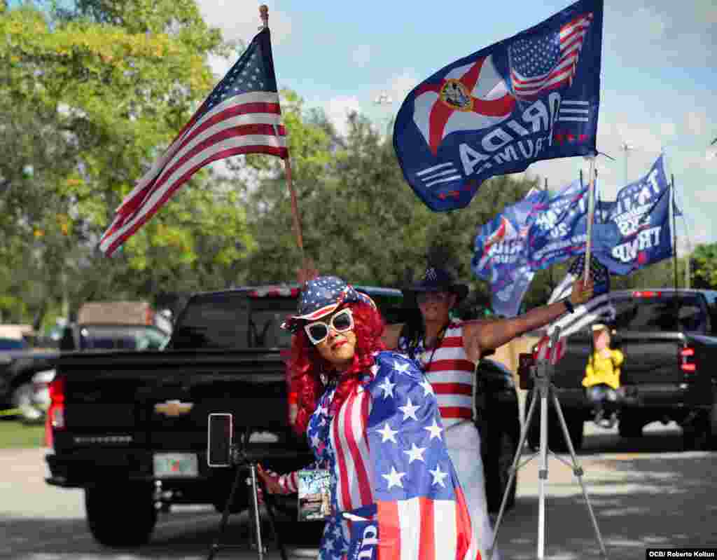 Caravana de apoyo a la reelección del Presidente Donald Trump en Miami.