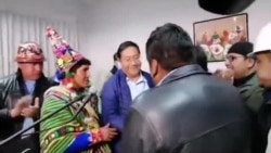 Luis Arce, candidato de Evo Morales, se impone en primera vuelta de presidenciales de Bolivia Luis Arce, candidato de Evo Morales, se impone en primera vuelta de presidenciales de Bolivia
